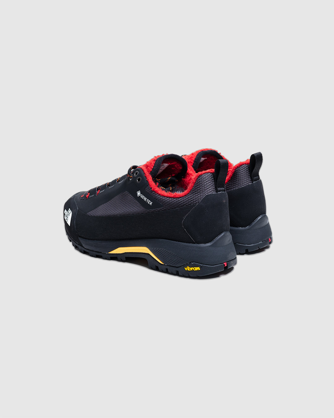 Verto Alpine GORE-TEX Casentino TNF BLK / RED
