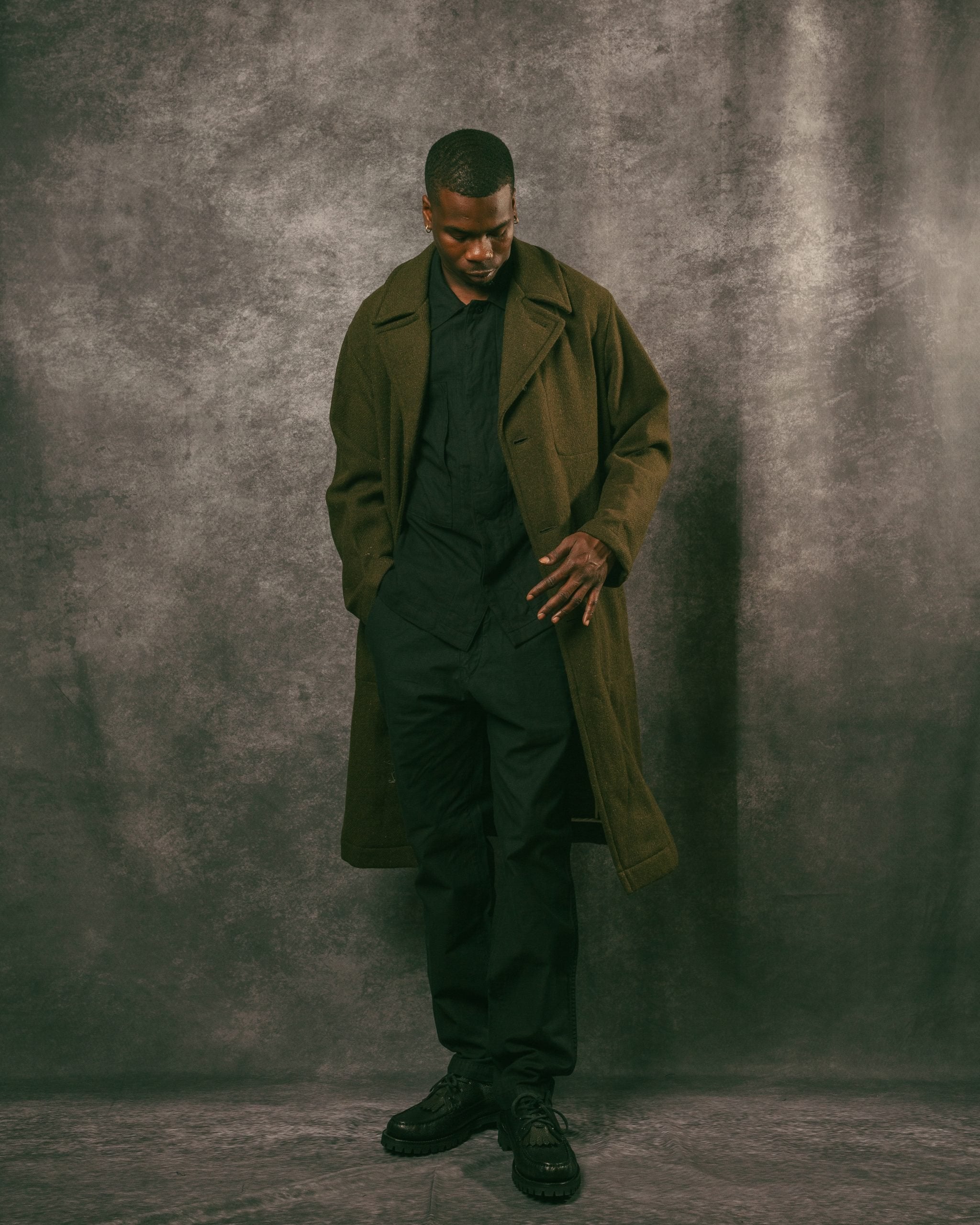 Harris Tweed Ulster Collar Long Coat - Olive