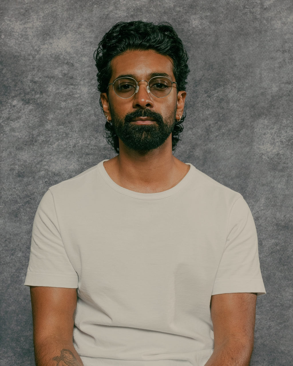 Gunton - Silver - Light Grey