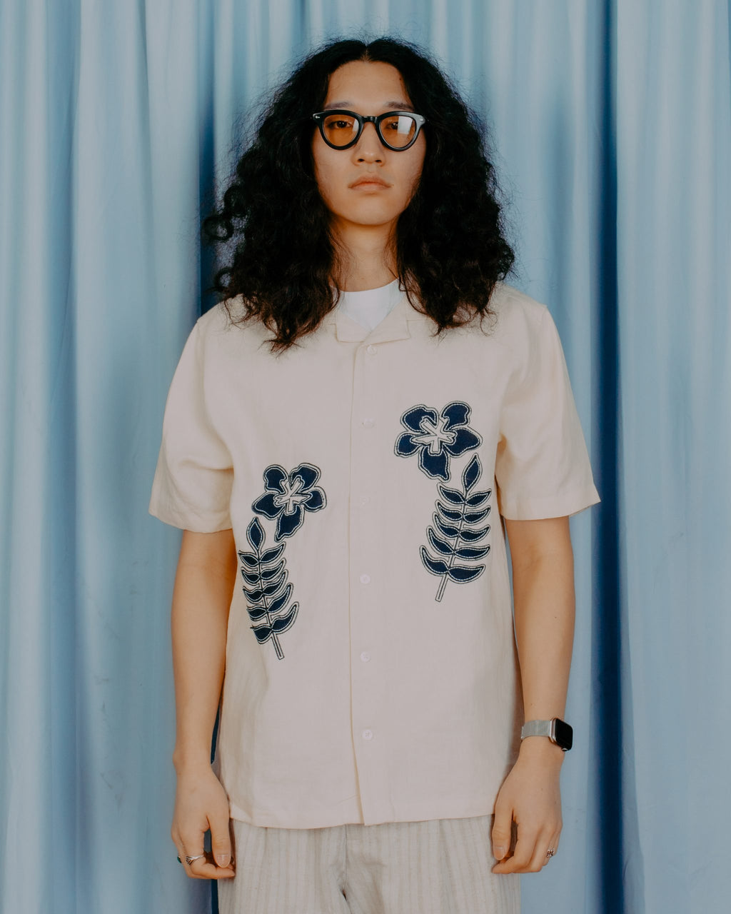 Stachio Floral Flock S/S Shirt - White