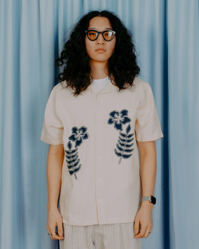 Stachio Floral Flock S/S Shirt - White