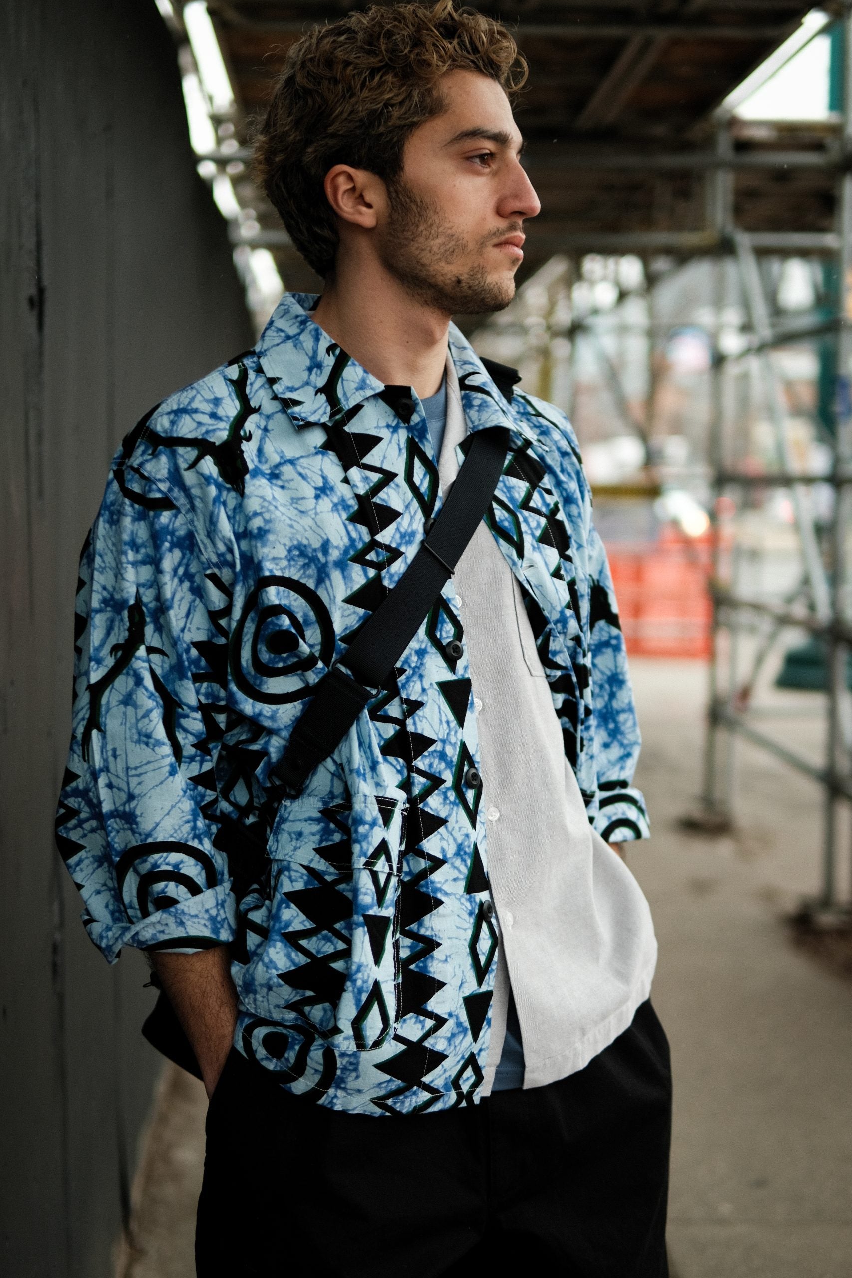 Hunting Shirt Skull & Target Batik Print