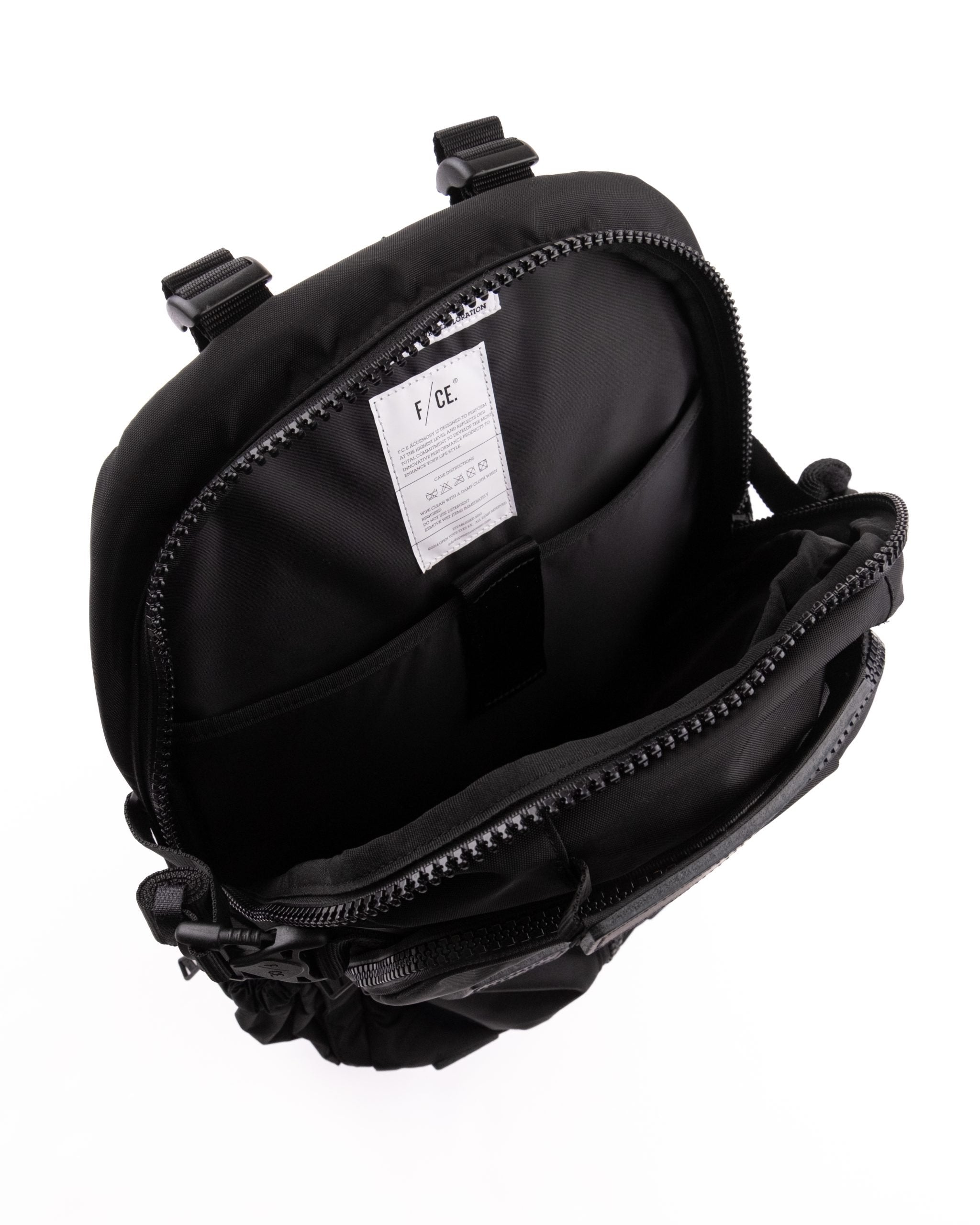 420 re/cor Travel Backpack - Black