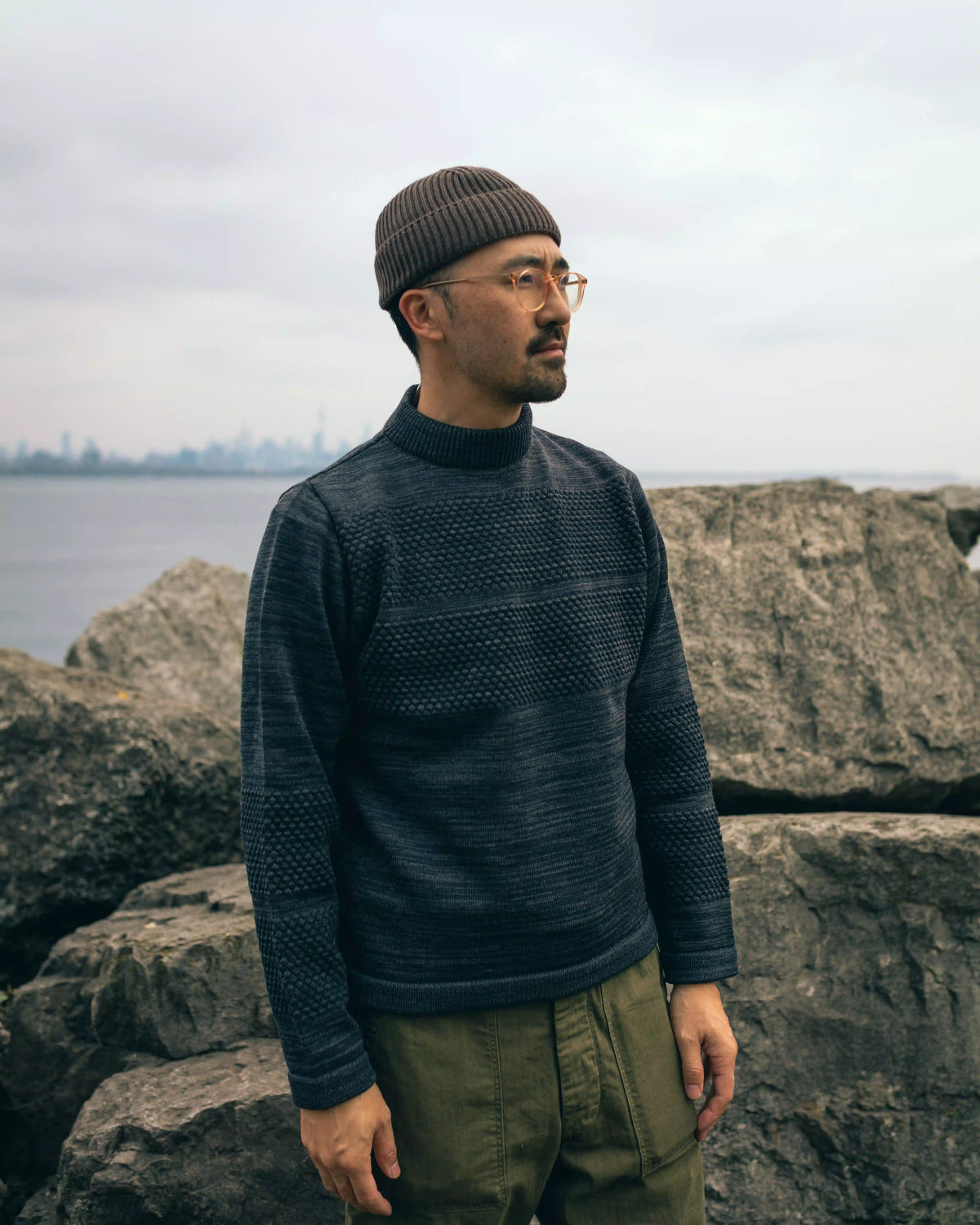 Fisherman-III Mock Neck Gneiss Grey