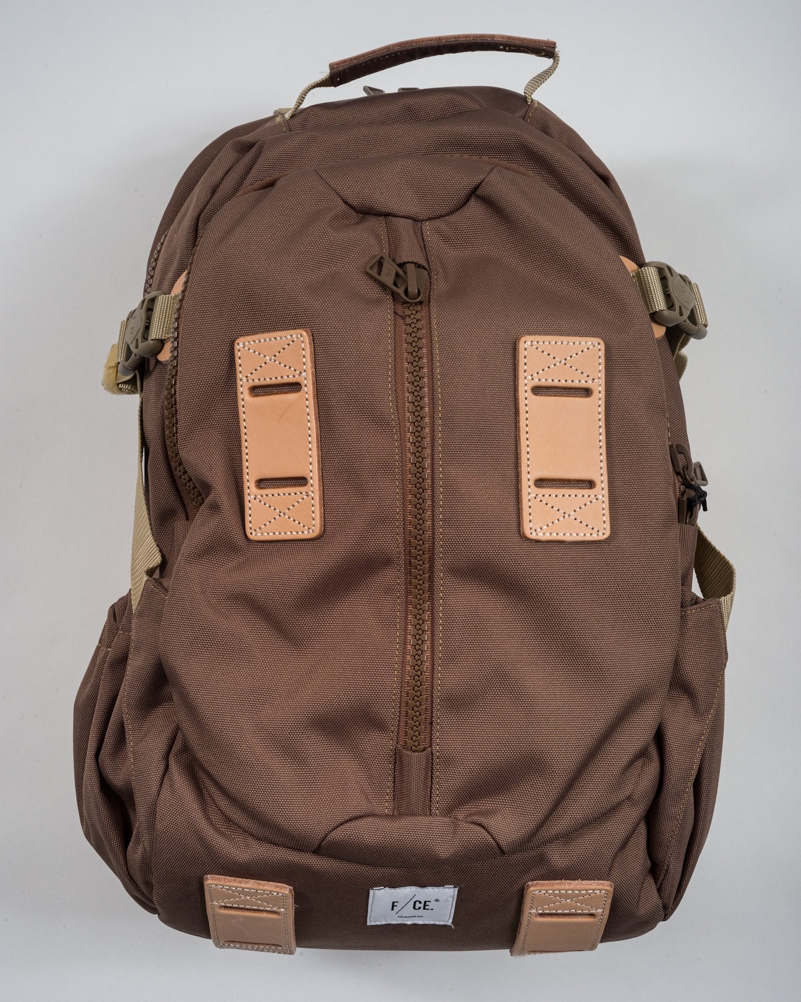 950 Travel Backpack - Coyote