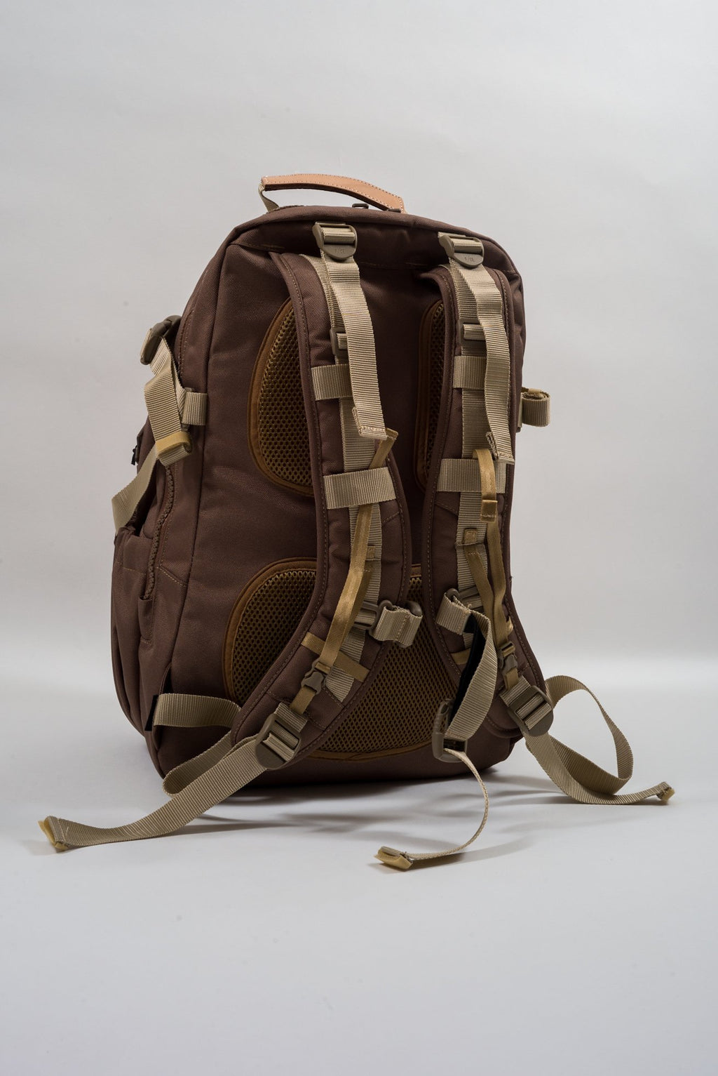 950 Travel Backpack - Coyote