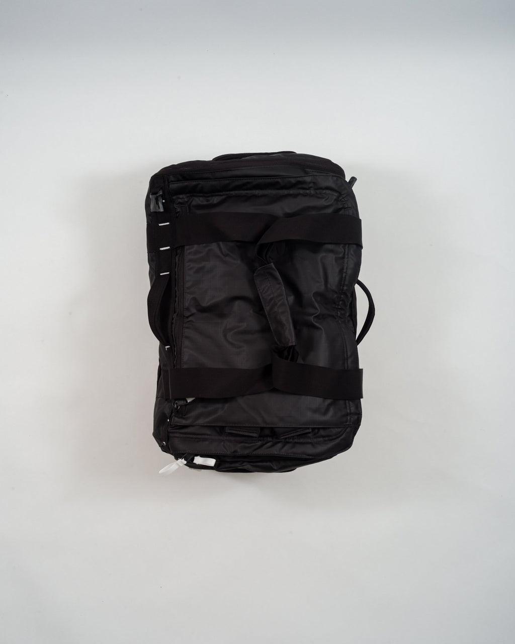 Base Camp Voyager 62L - TNF Black/ TNF White