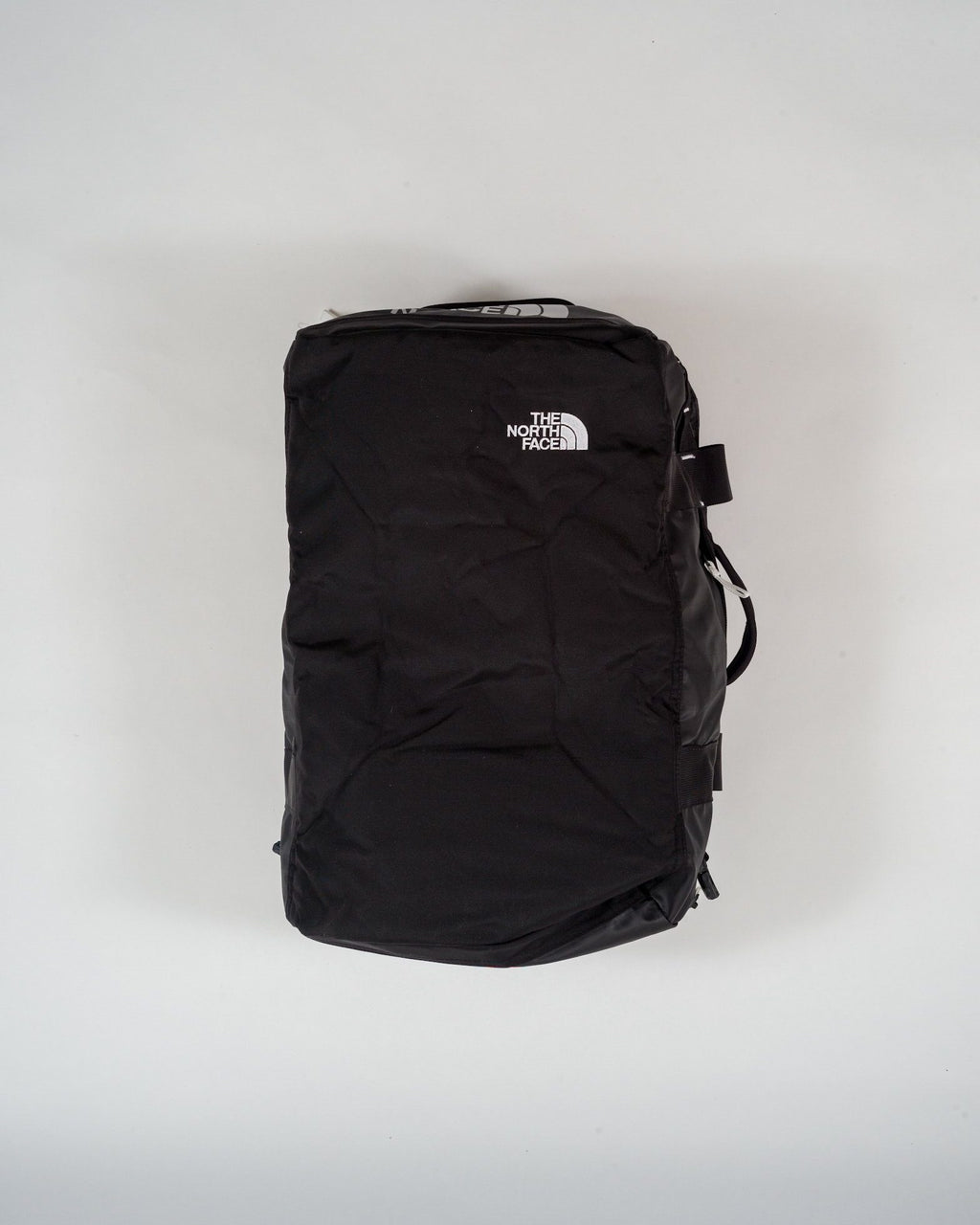 Base Camp Voyager 62L - TNF Black/ TNF White