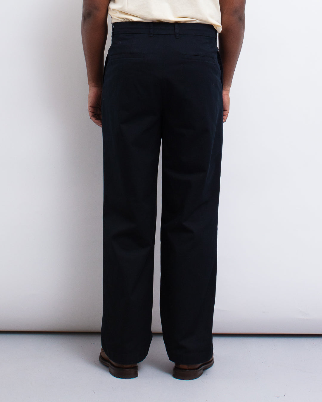 Hestur Relaxed Twill Pleated Trouser Black