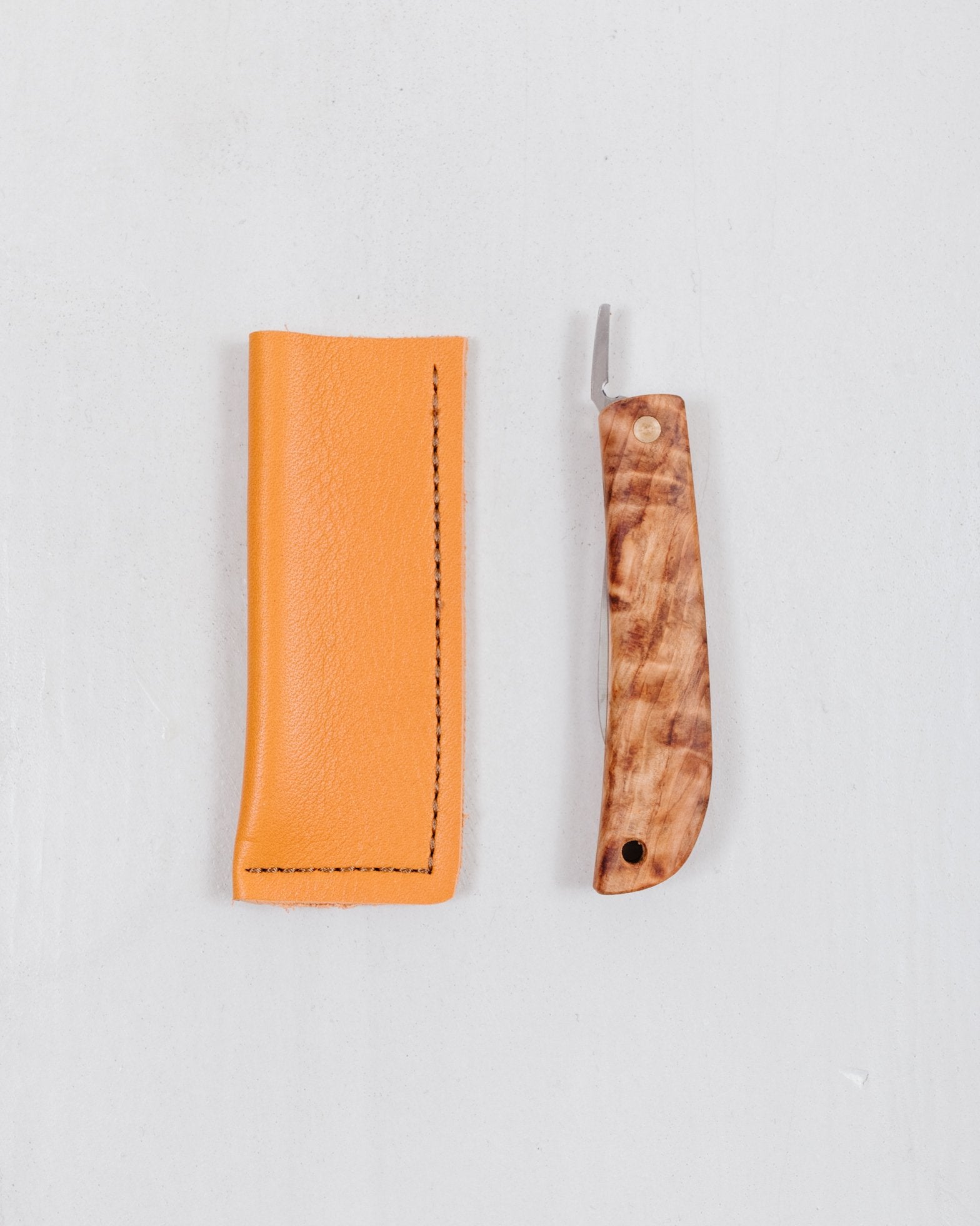 Kotah x Niwaki Knife - Carbon/ Cedar