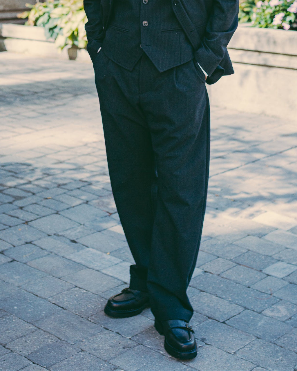 Sune Pleated Classic Trousers Wool Pin Black