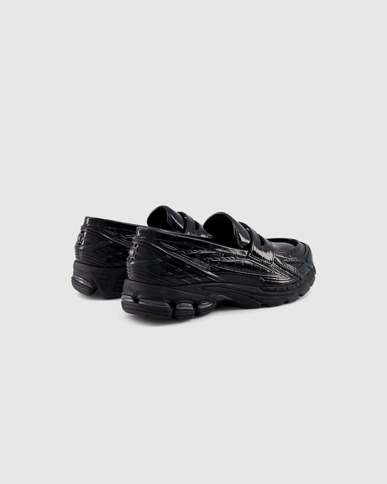 U1906LCR Black Croc