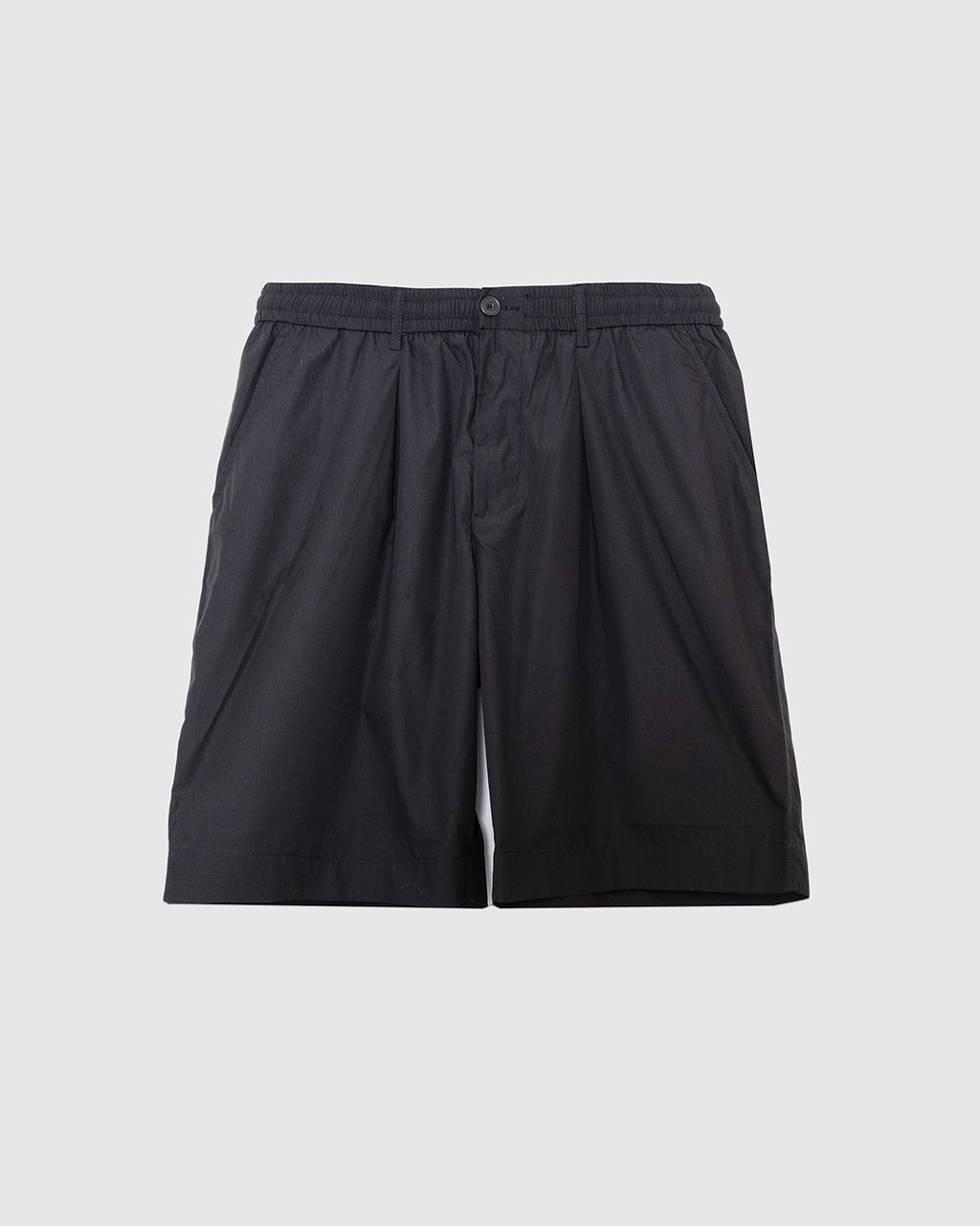 Pleated Track Short Poly Tech Black