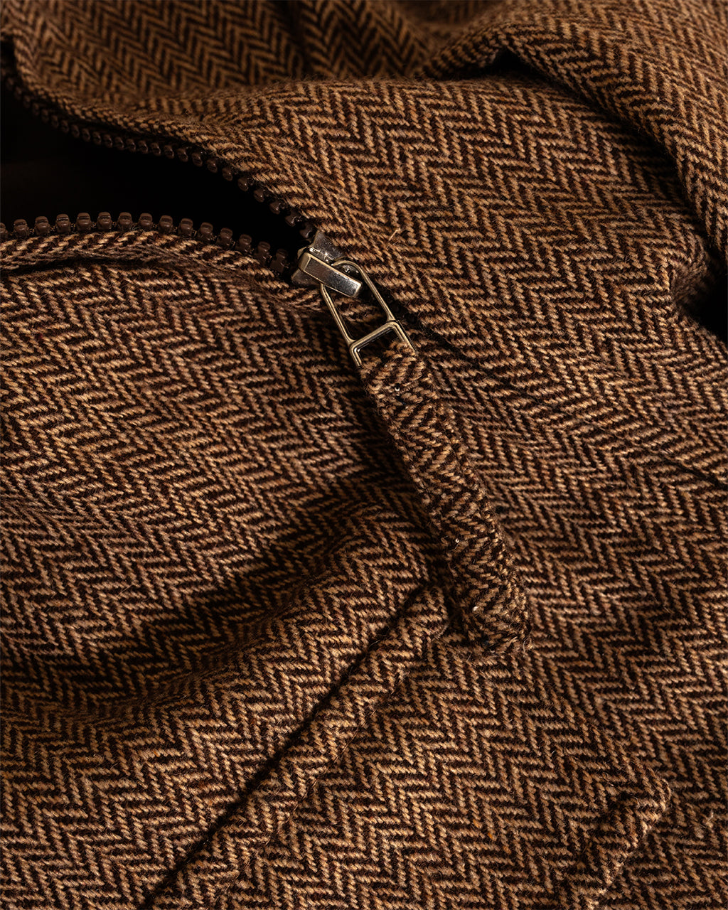 E130 Jacket Wool Herringbone Brown