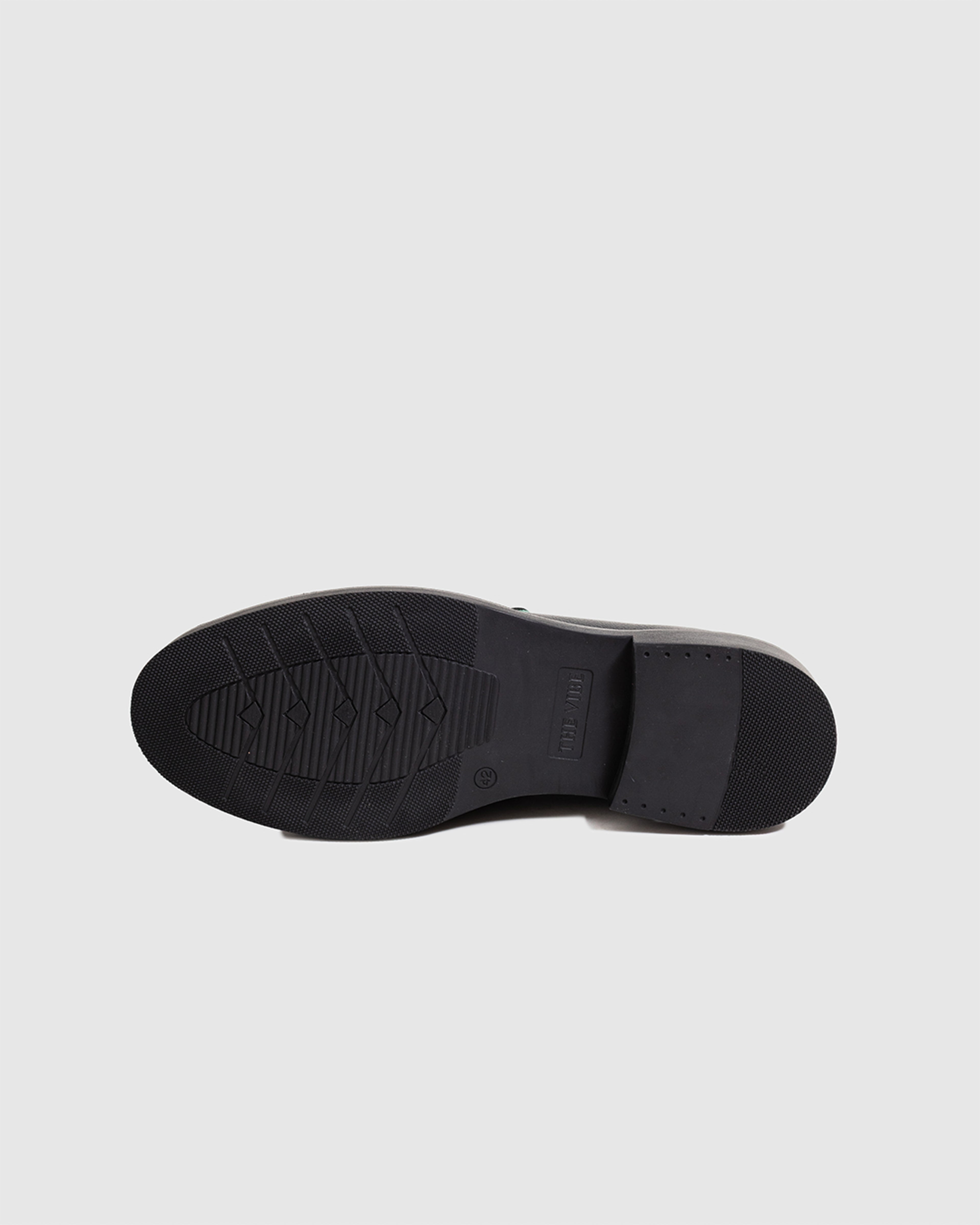 Howee Vale Black Grain Leather