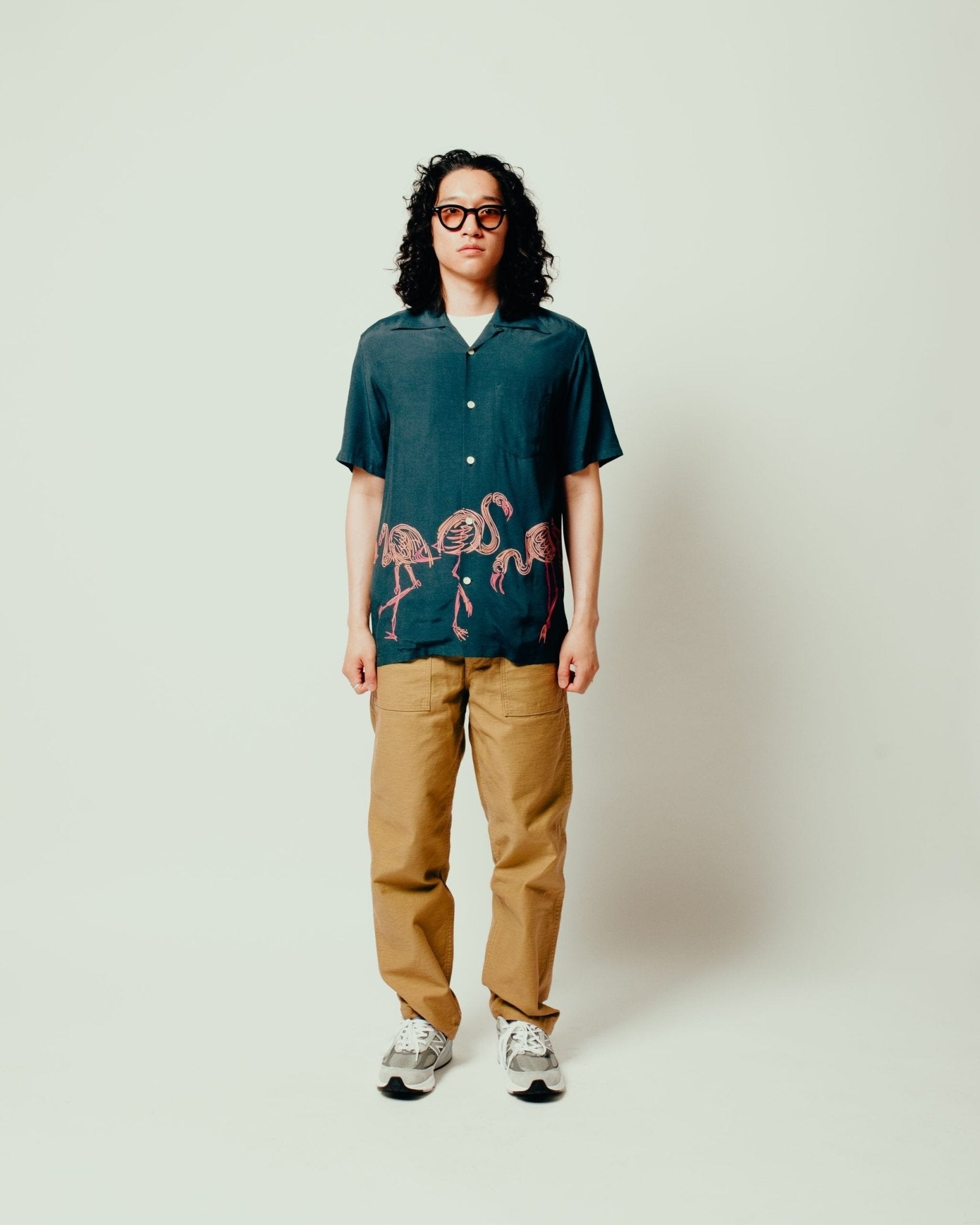 Flamingo Camp Shirt - Navy - ALOHA BLOSSOM