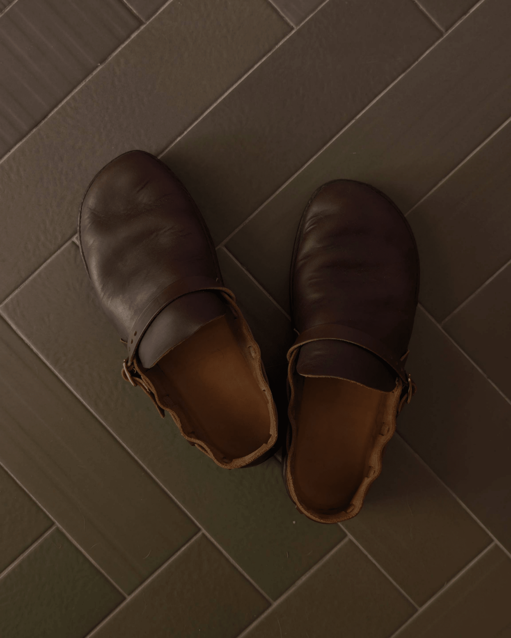Men's Middle English Brown - AURORA SHOE CO.