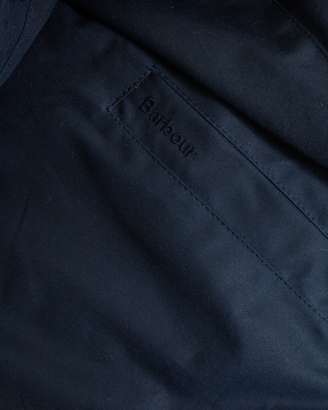 Macklow Wax Jacket Navy - BARBOUR