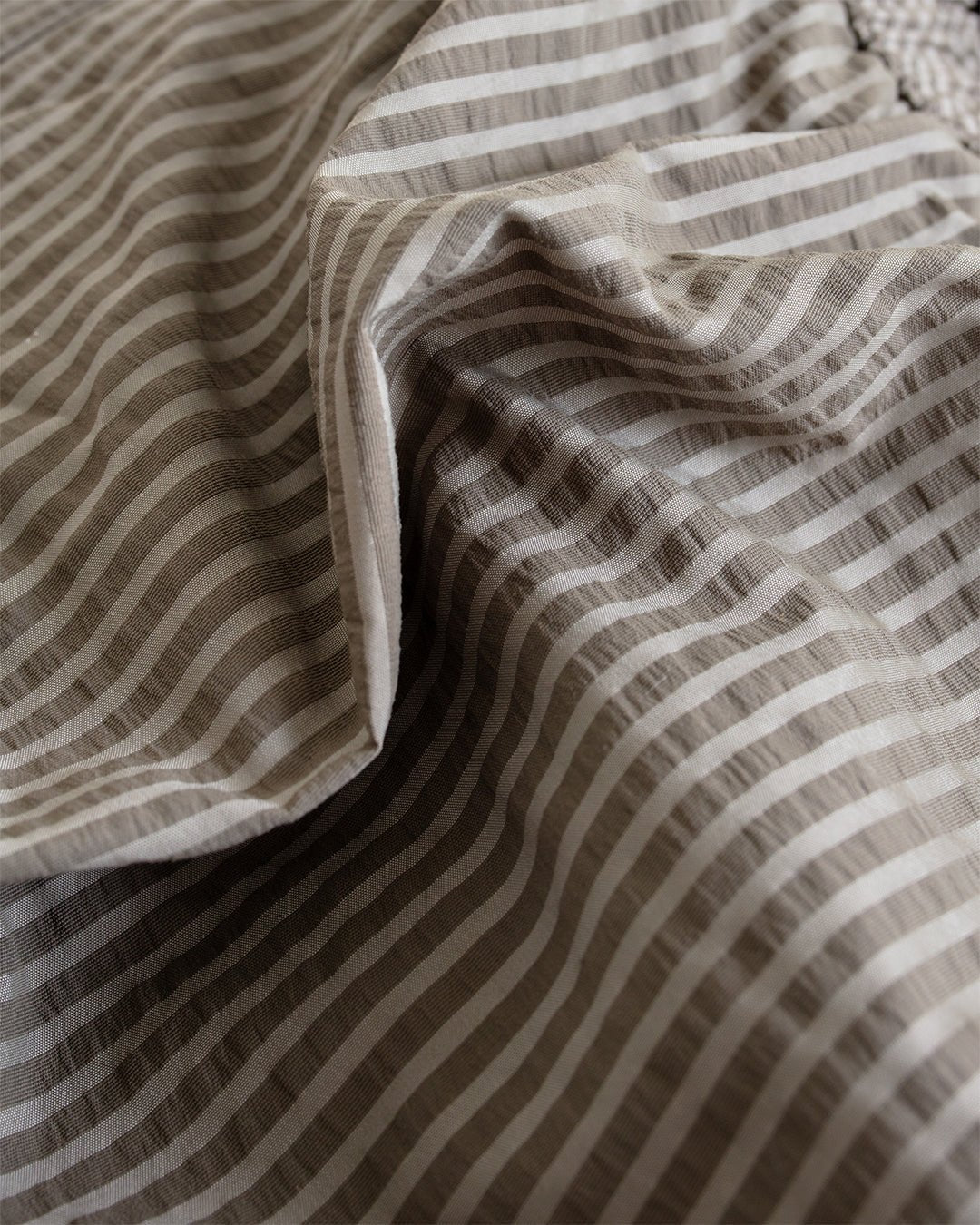 Fossil Seersucker Modern Trunk Grey - BATHER
