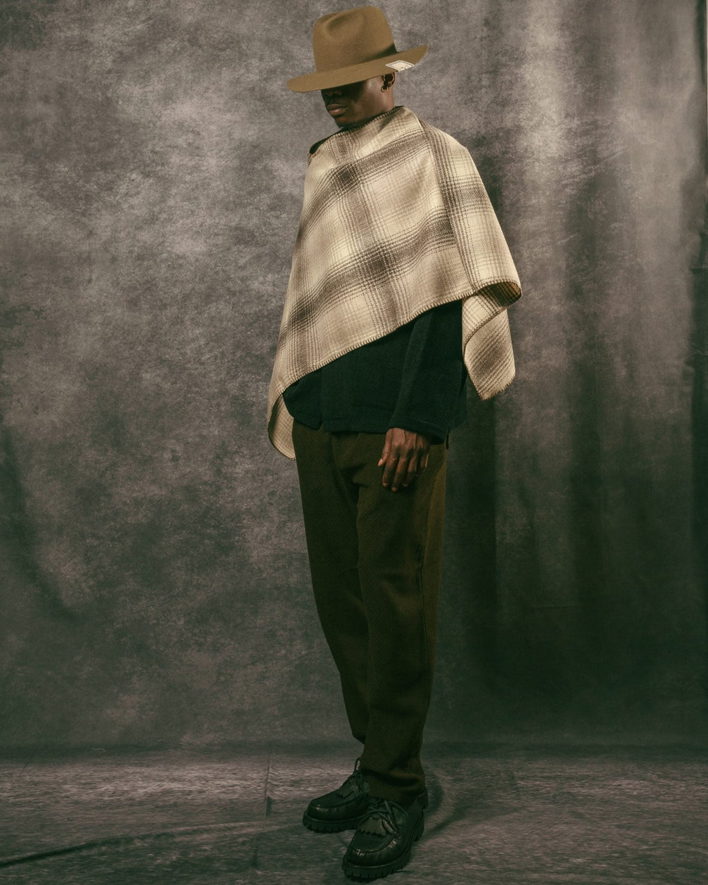 Eastwood Wool Poncho Beige Wool Check - CAMO