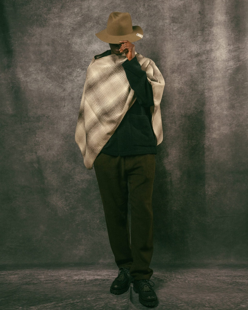 Eastwood Wool Poncho Beige Wool Check - CAMO