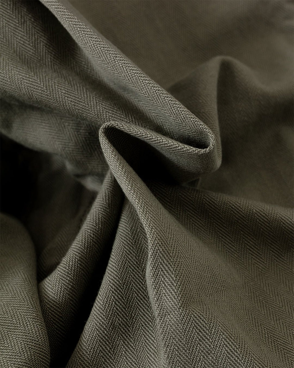 Herringbone Twill Cotton Games Trouser Mk. I Olive - DRAKE'S