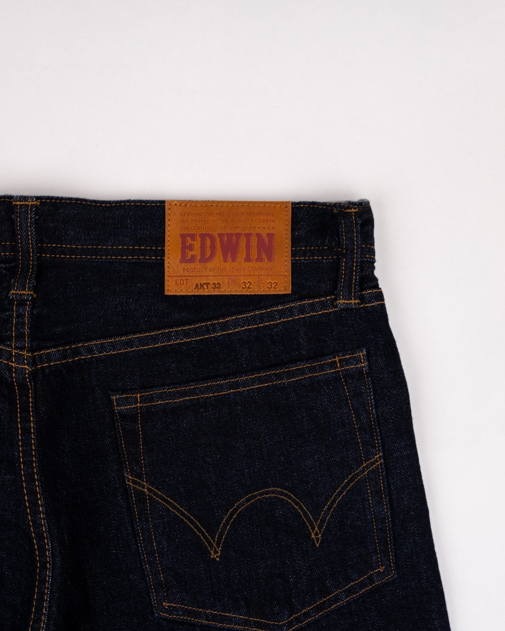 Akita Taper Fit Premium Selvedge Blue Wet - EDWIN MIJ