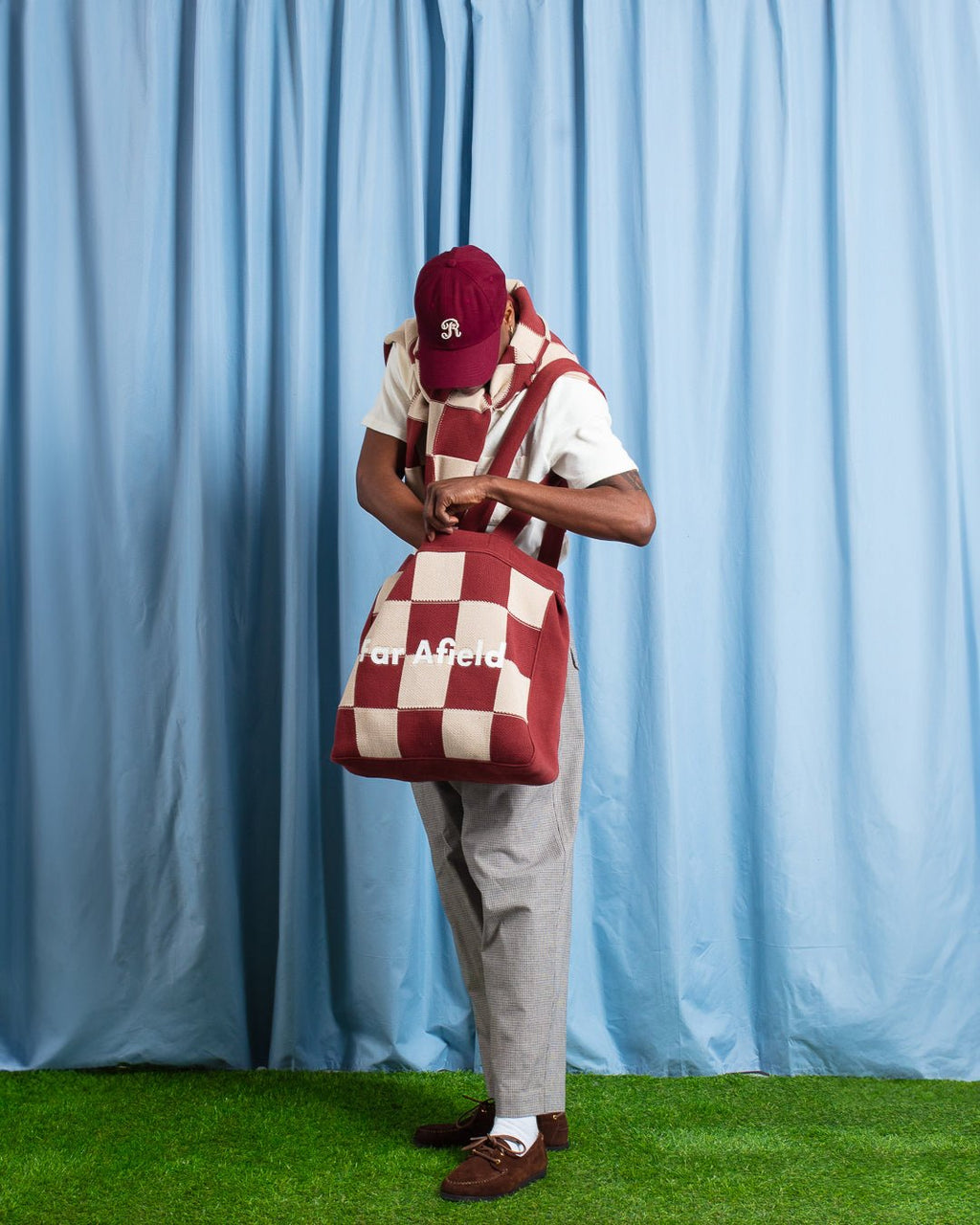 Knitted Tote Bag Red/Sand Square Patchwork - FAR AFIELD