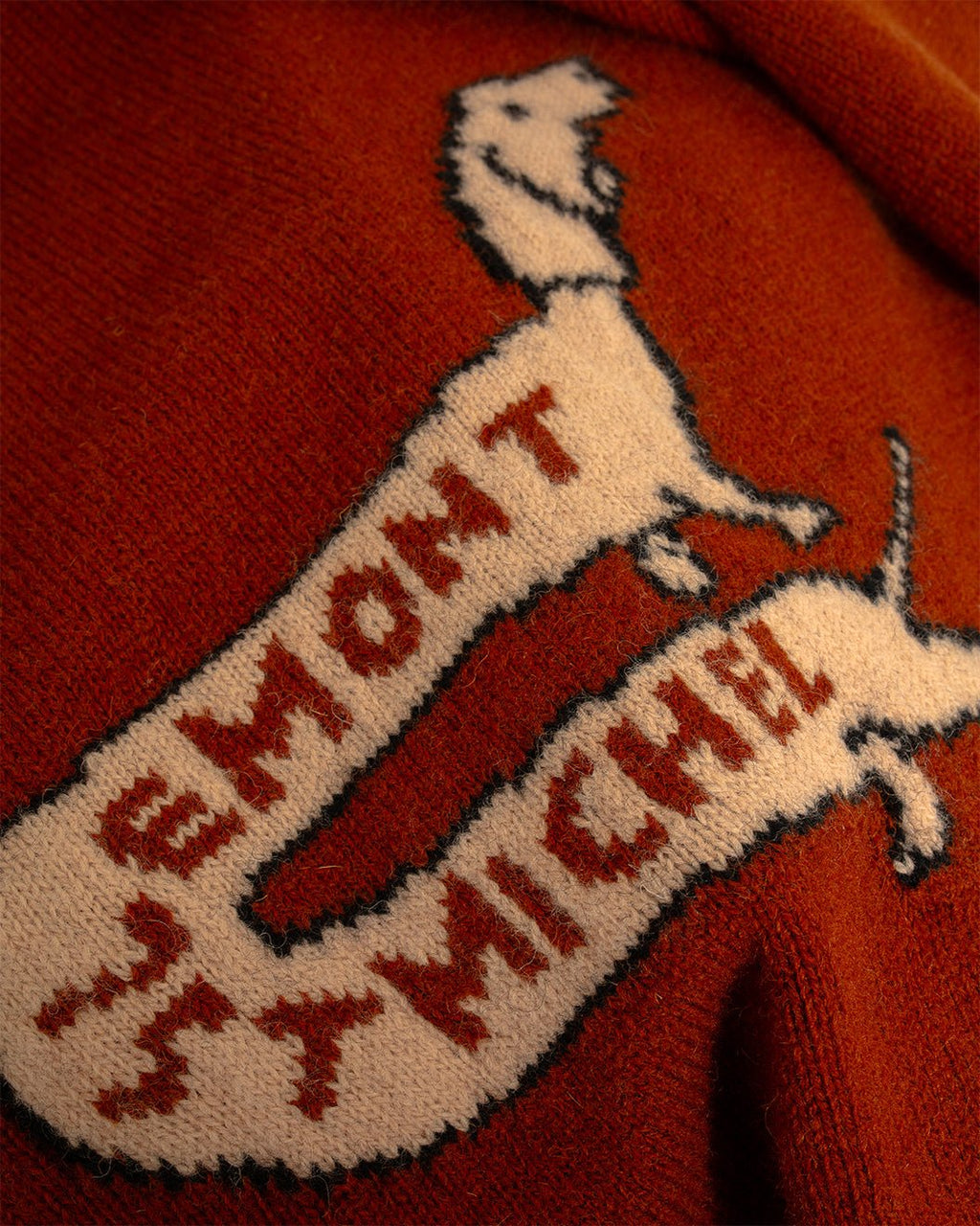 Striker Dog Intarsia Sweater Brick - LE MONT ST MICHEL