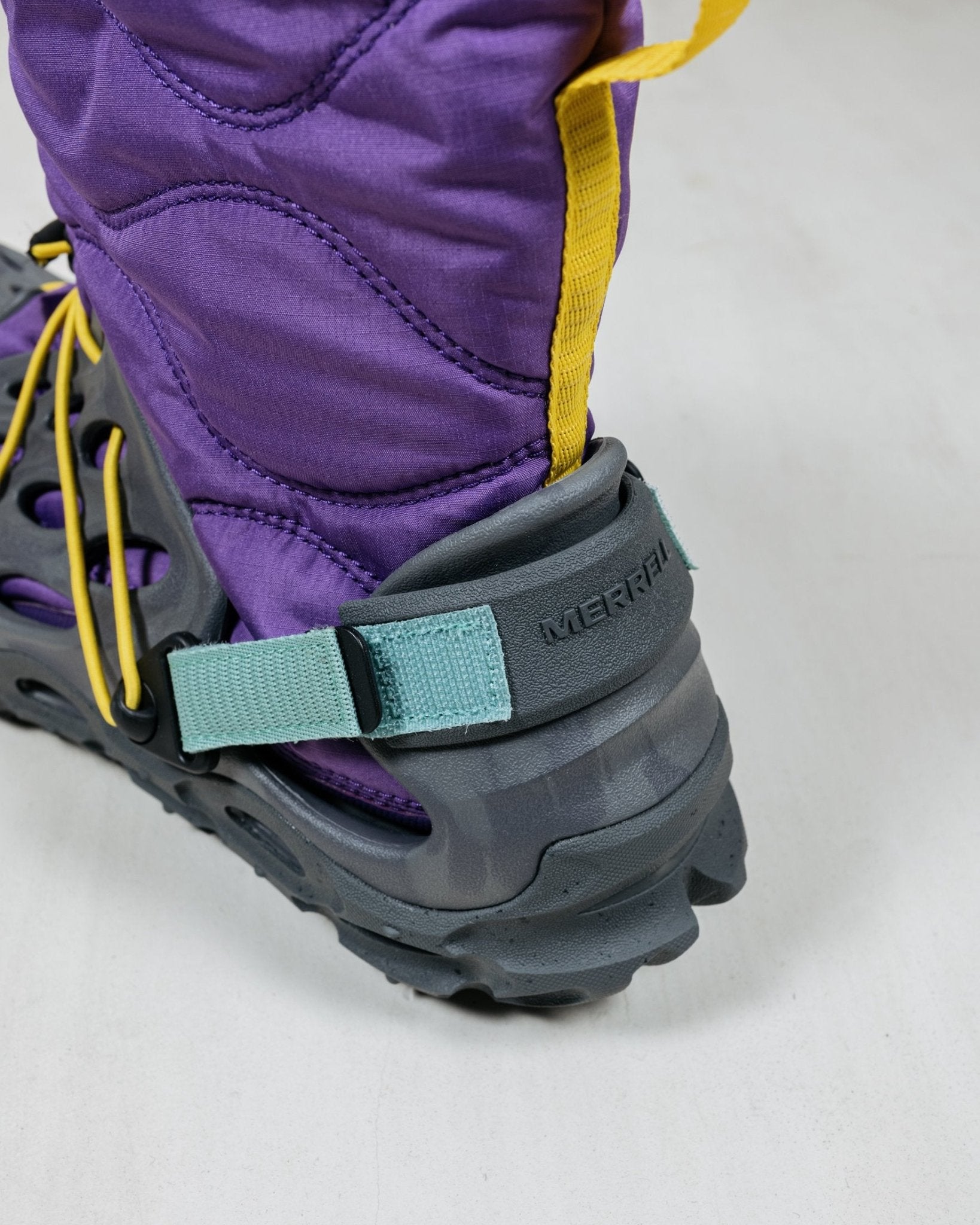 Hydro Moc At Puff Mid 1TRL - Charcoal - MERREL