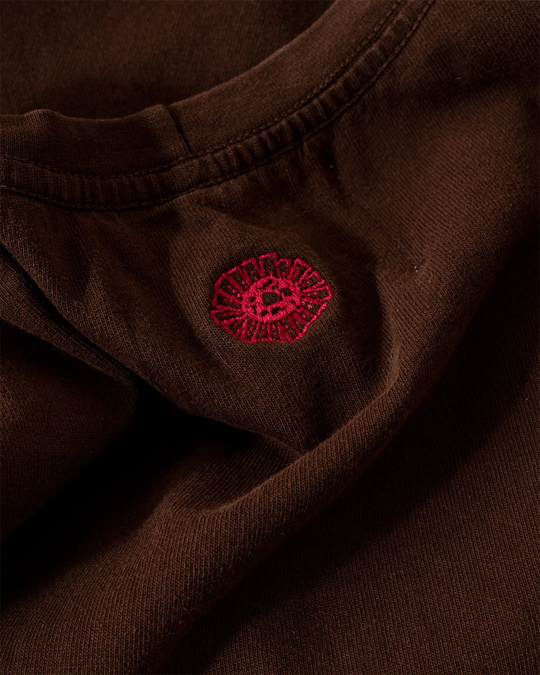 On The Farm Raw Hem Tee Cocoa - MONOSTEREO