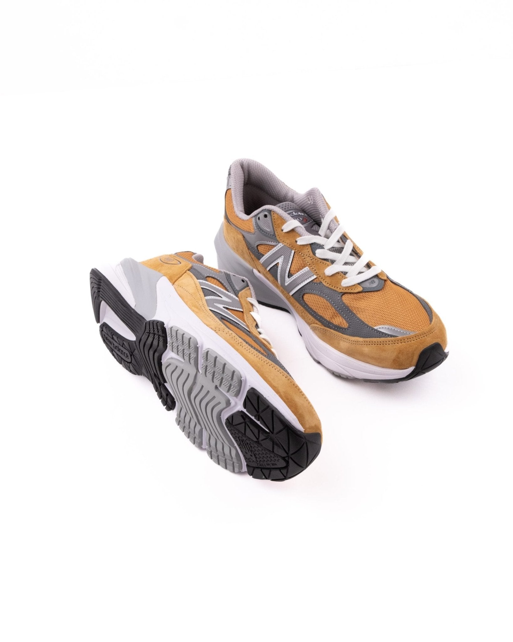 U990V6 - Wheat - NEW BALANCE