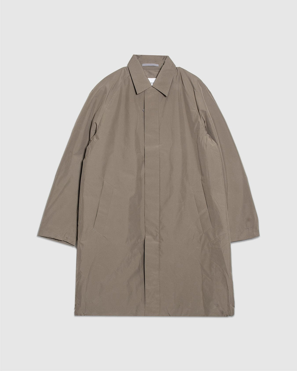 Vargo Gore-Tex Windstopper Raglan Mac - Sediment Green - NORSE PROJECTS
