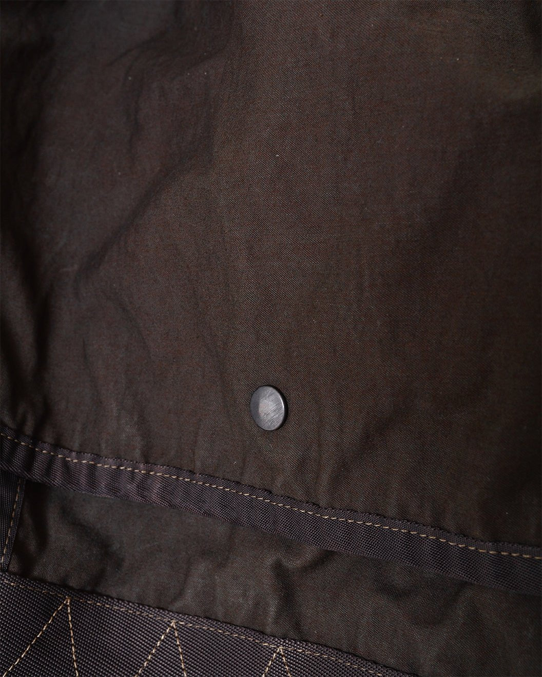Crag Messenger Bag (L) Olive - PORTER