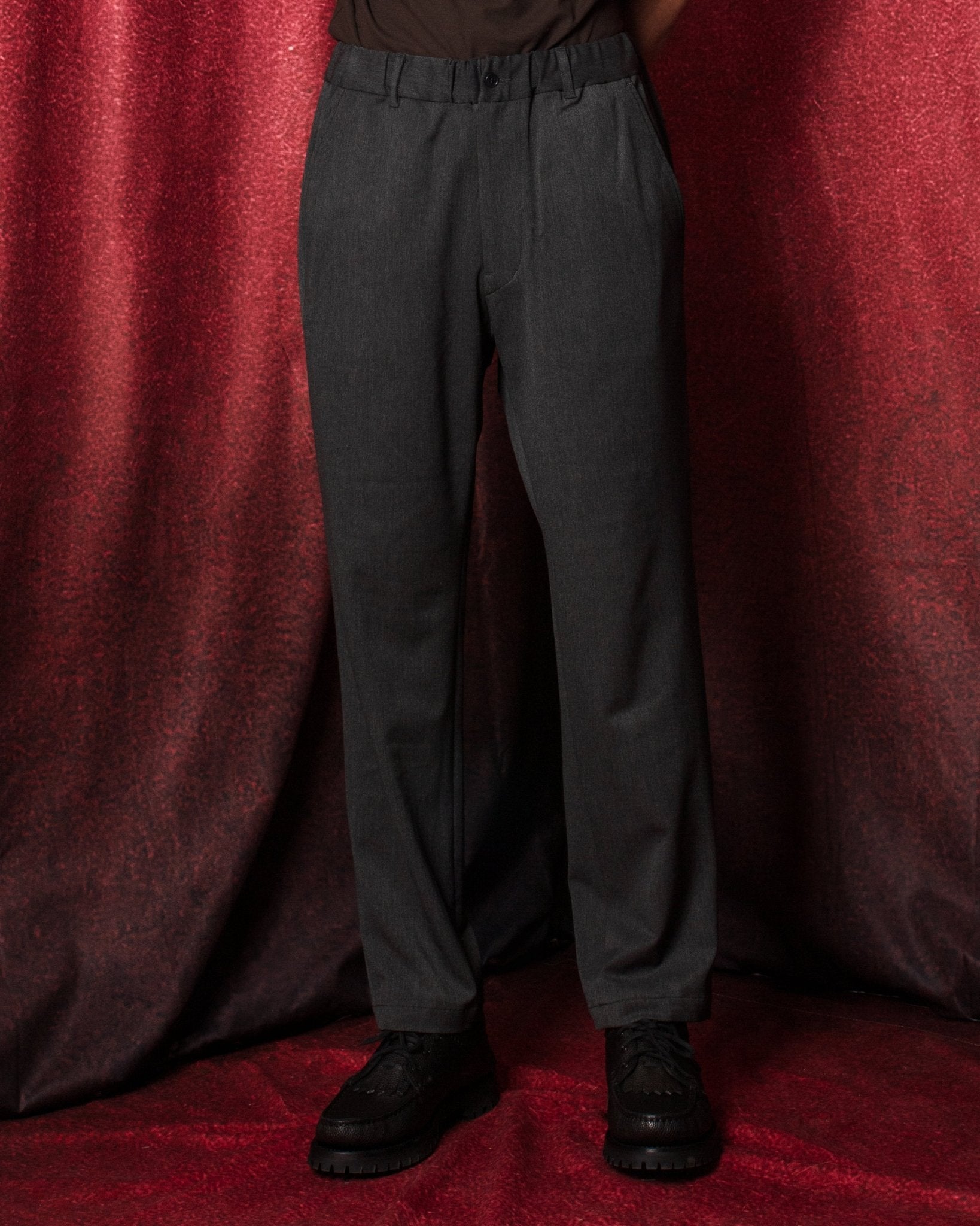 Twill Stretch Tapered Easy Pants Charcoal - SAGE DE CRET