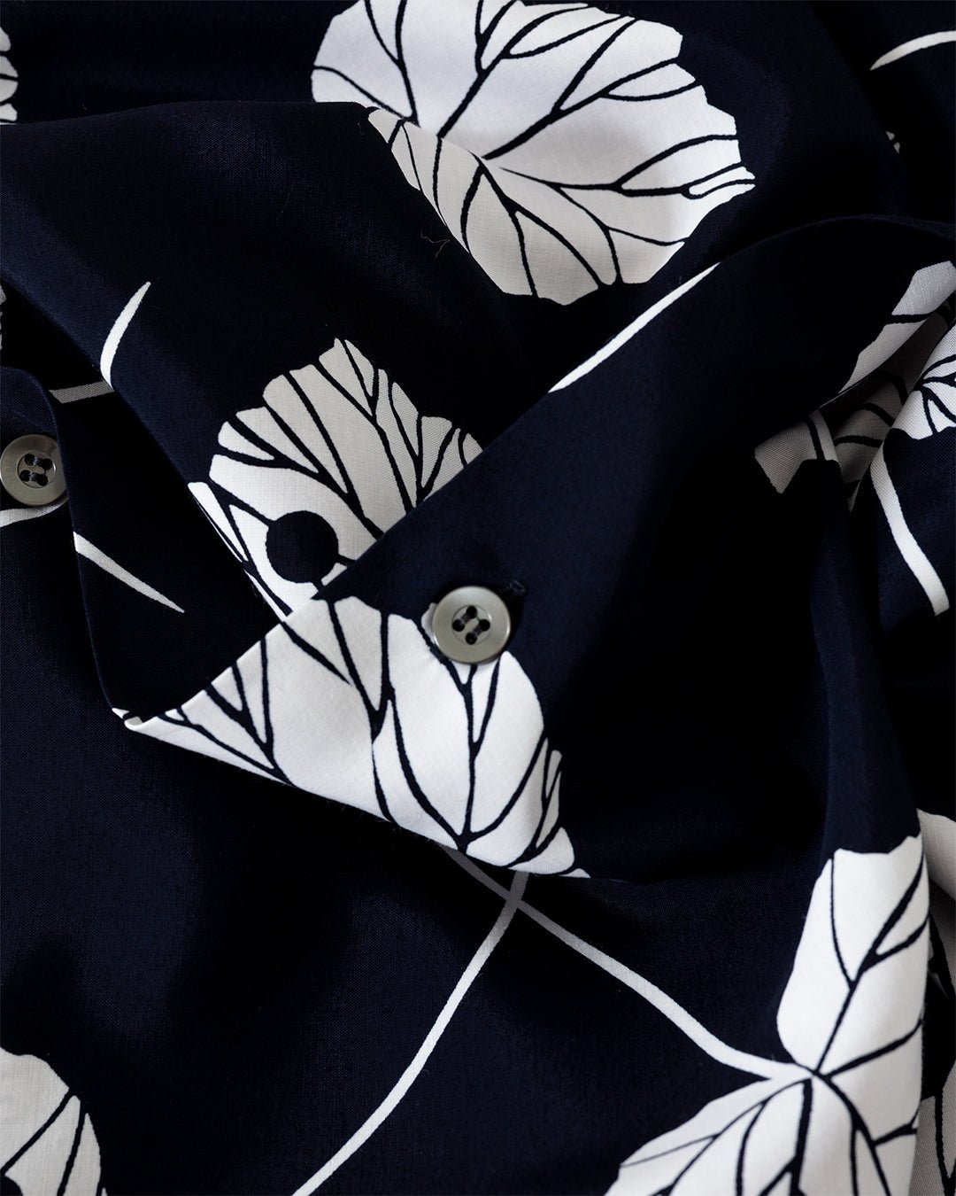 Open Collar Shirt Leaf Navy - SOUTH2 WEST8