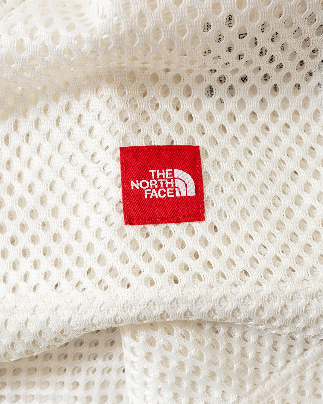 Red Box Mesh T-Shirt White Dune - THE NORTH FACE